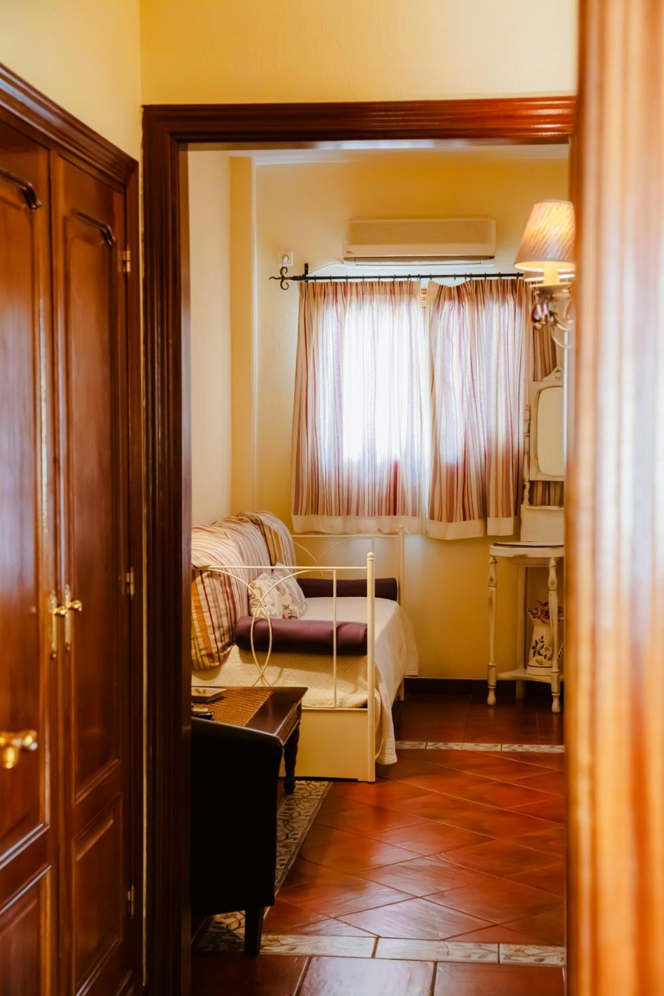 Aparthotel Escua Archidona Esterno foto